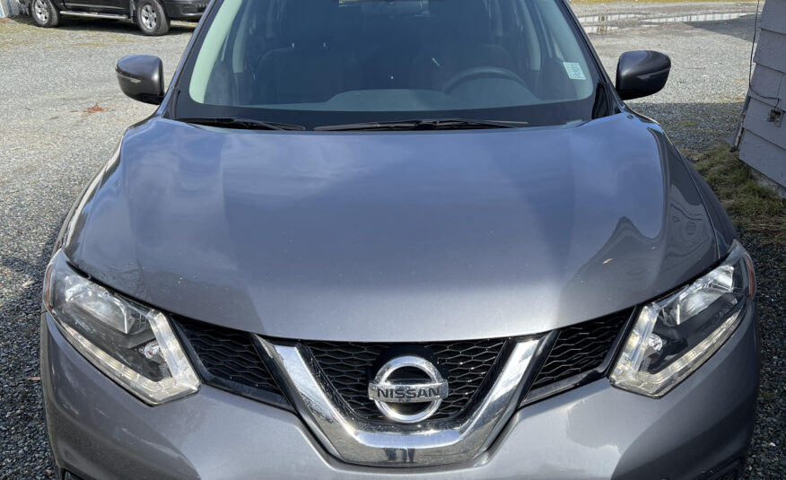 2015 NISSAN ROGUE AWD – 1 OWNER – NO ACCIDENTS
