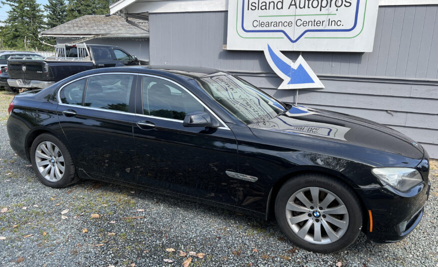 2009 BMW 750i NO ACCIDENTS