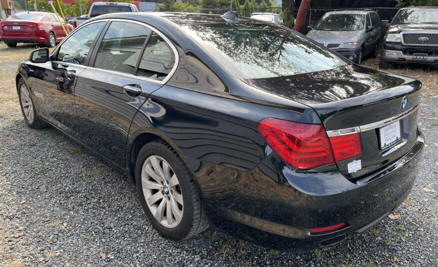 2009 BMW 750i NO ACCIDENTS